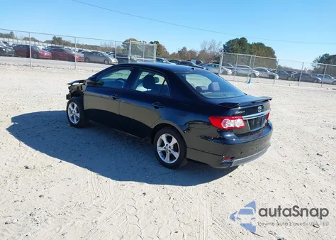 2011 Toyota Corolla S z USA, uszkodzony, nr VIN 2T1BU4EE3BC623260